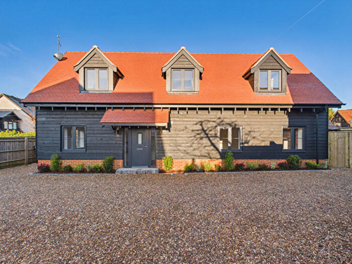 2 Bedroom Detached House For Sale In High Street, Princes Risborough, Buckinghamshire, HP27