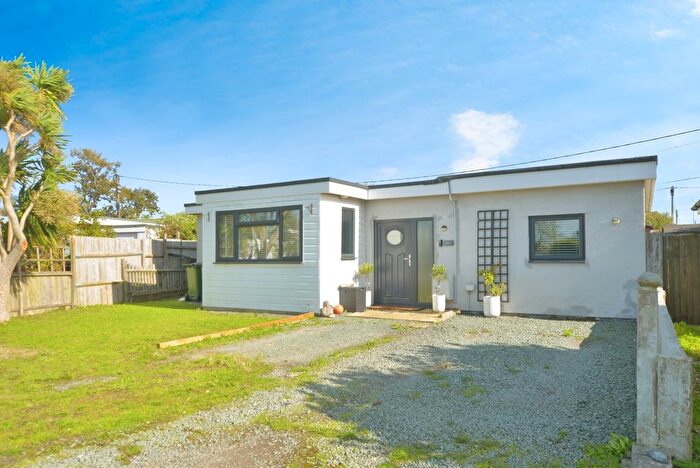 3 Bedroom Bungalow For Sale In Links Crescent, St. Marys Bay, Romney Marsh, Kent, TN29