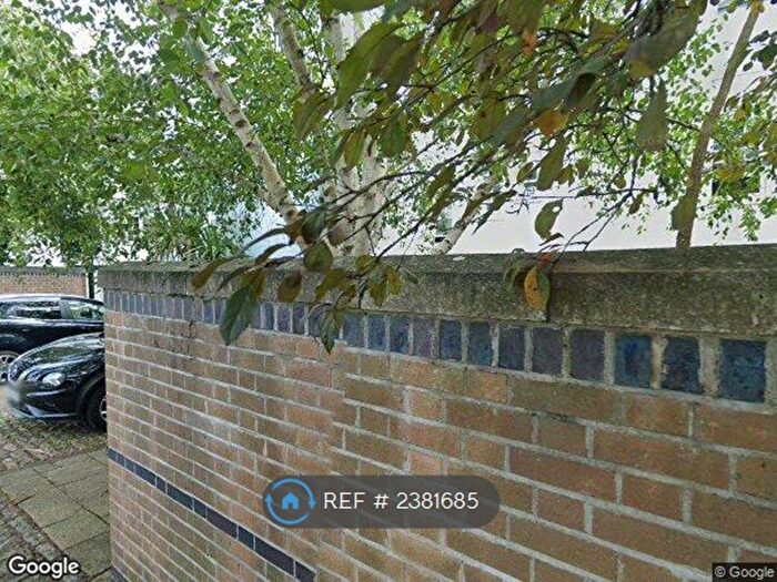 2 Bedroom Flat To Rent In Vauxhall Street, Plymouth, PL4