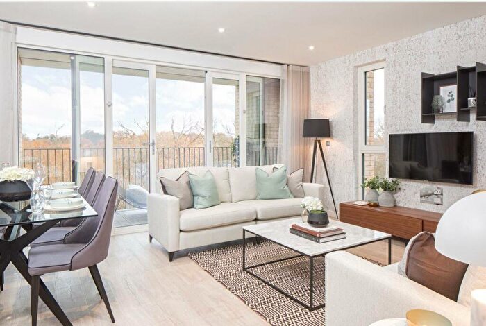 1 Bedroom Apartment To Rent In Woodlark Apartments, Hendon, London, NW9