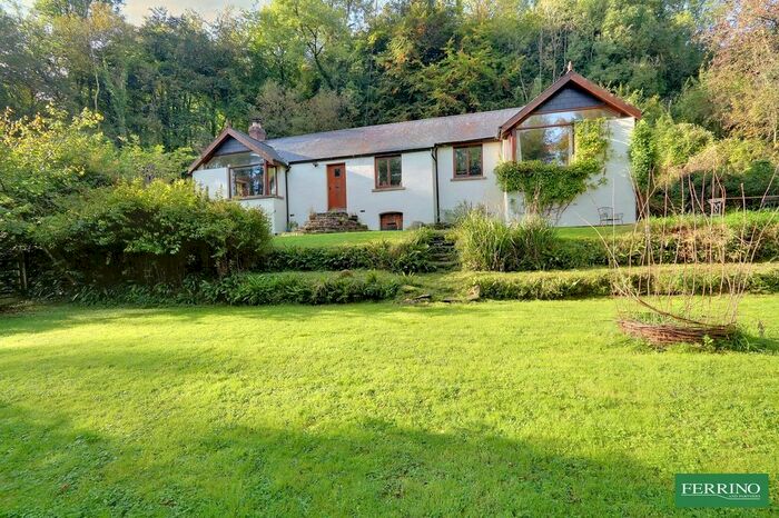 4 Bedroom Detached Bungalow For Sale In Wigpool, Mitcheldean, Gloucestershire., GL17