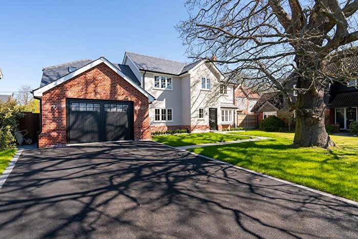4 Bedroom Detached House For Sale In The Lindens, Stock, Ingatestone, CM4