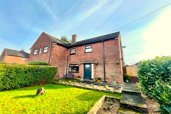 3 Bedroom Semi-Detached House To Rent In Beverley Avenue, Appleton, Warrington, WA4