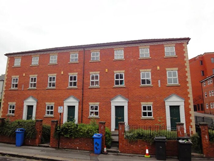 6 Bedroom Terraced House To Rent In Wilkinson Street, S10