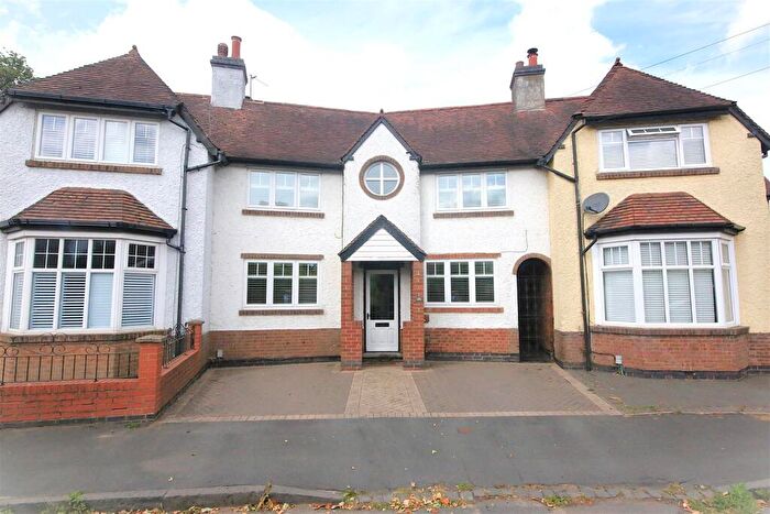 4 Bedroom Terraced House For Sale In Hampden Way, Rugby, CV22