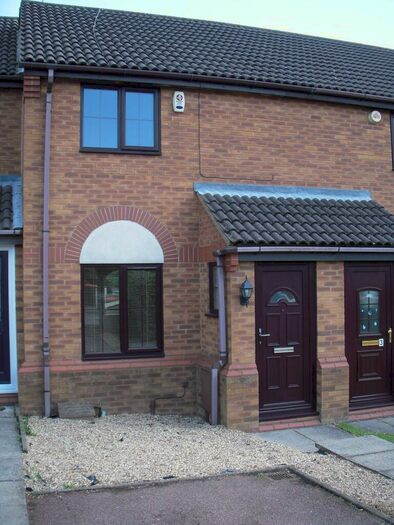 2 Bedroom Terraced House To Rent In Yately Close, Luton, LU2