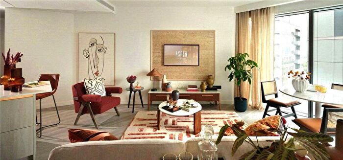 1 Bedroom Apartment For Sale In Aspen, Consort Place, Marsh Wall, Canary Wharf, E14