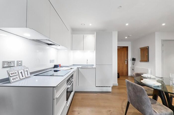 2 Bedroom Flat To Rent In Elephant Central, London, London, SE17