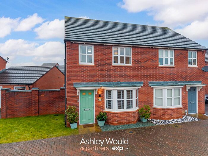 3 Bedroom Semi Detached House For Sale In Farley Crescent, Ibstock, LE67