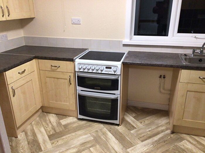 1 Bedroom Flat To Rent In Wheatley Close, Fence, Burnley, BB12