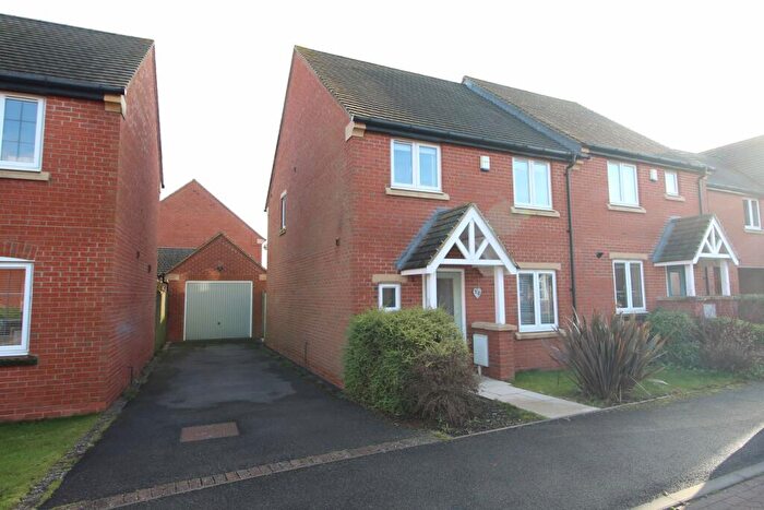 3 Bedroom Semi-Detached House For Sale In Poppy Road, Lutterworth, LE17