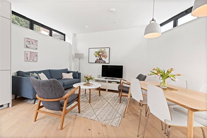 4 Bedroom End Terrace House To Rent In Cavendish Road, London, SW12