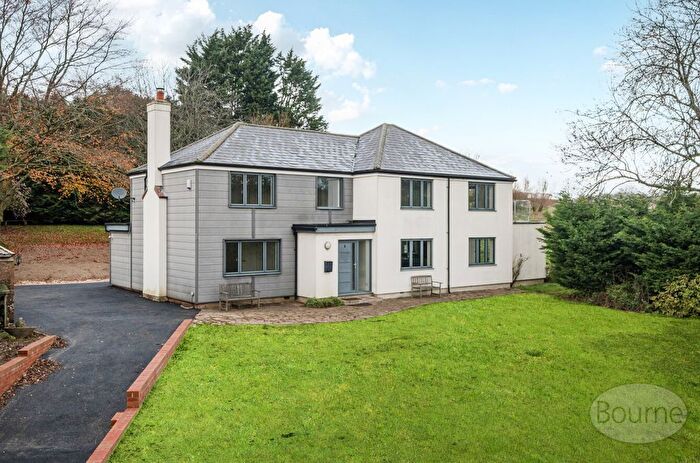 4 Bedroom Detached House For Sale In Lasham, Alton, Hampshire, GU34