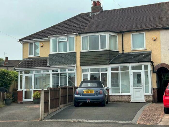 3 Bedroom Terraced House To Rent In Wesley Avenue, Halesowen, West Midlands, B63