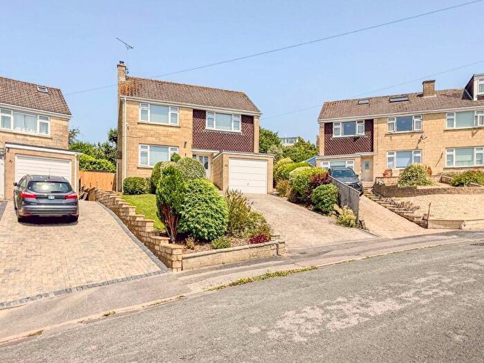 3 Bedroom Detached House For Sale In Duncan Gardens, Bath, BA1