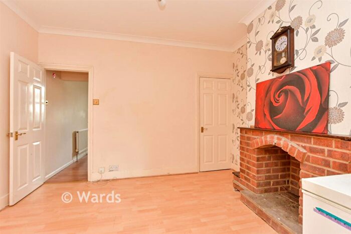 2 Bedroom Terraced House For Sale In Gillingham Road, Gillingham, Kent, ME7