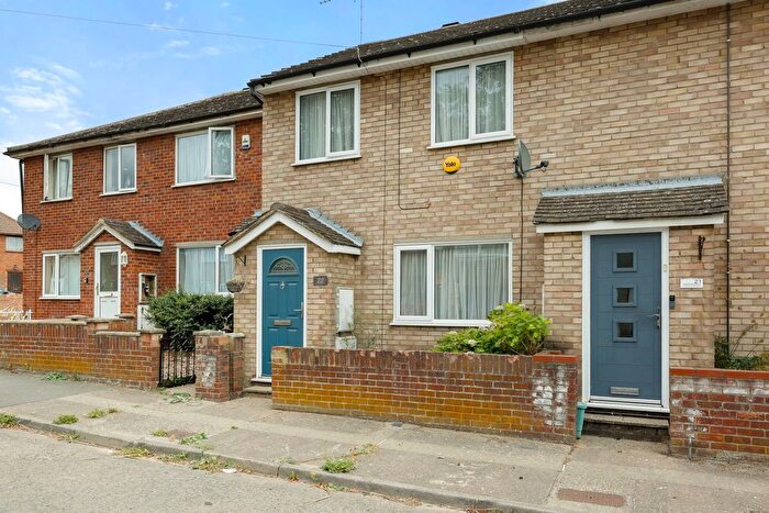3 Bedroom Terraced House For Sale In Falcon Crescent, Colchester, CO1