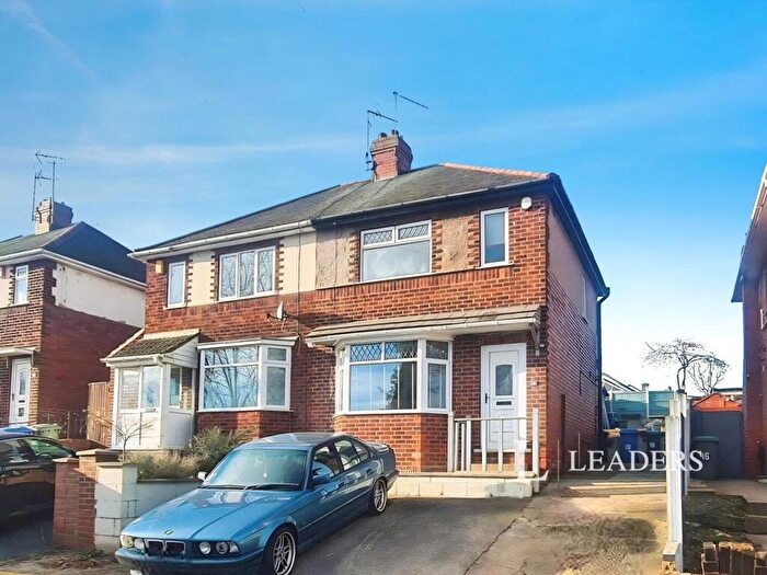 3 Bedroom Semi Detached House For Sale In Heather Way, Mansfield, Nottinghamshire, NG18