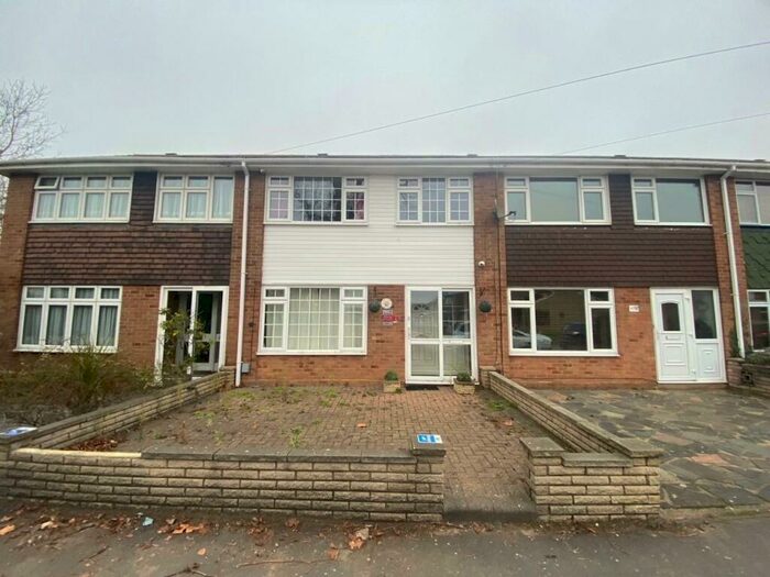 3 Bedroom Terraced House To Rent In Tangmere Crescent, Hornchurch, RM12