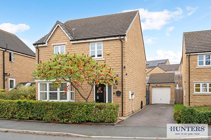 4 Bedroom Detached House For Sale In Brompton Drive, Apperley Bridge, Bradford, BD10