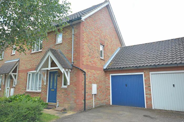 2 Bedroom House To Rent In College Fields, Cambridge, CB4