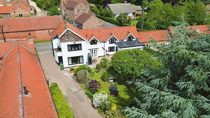 3 Bedroom Cottage For Sale In The White Cottage, North Wheatley, Retford, Nottinghamshire, DN22