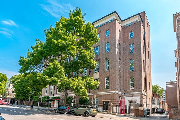 2 Bedroom Apartment To Rent In Hall Road, St Johns Wood, NW8