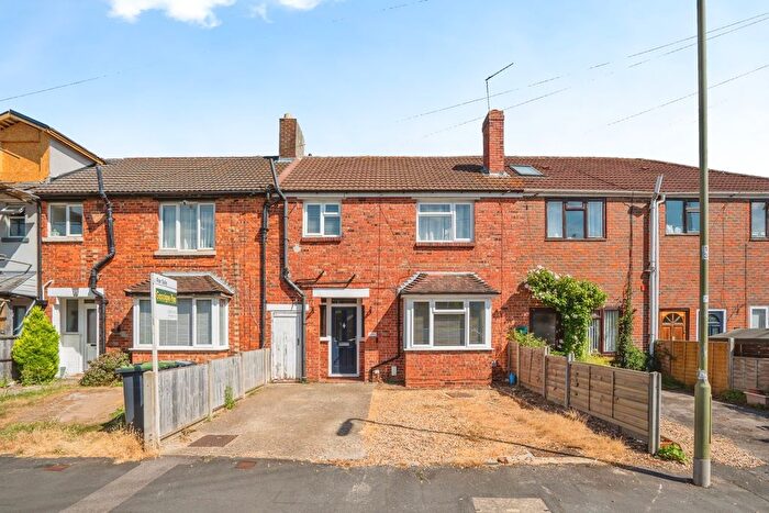 3 Bedroom Terraced House For Sale In Fourth Avenue, Denvilles, Havant, Hampshire, PO9