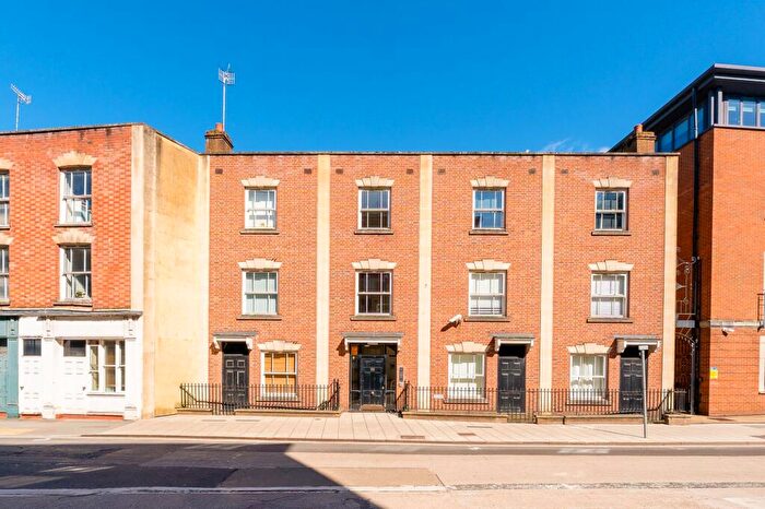 1 Bedroom Flat For Sale In Victoria Street, Bristol, BS1