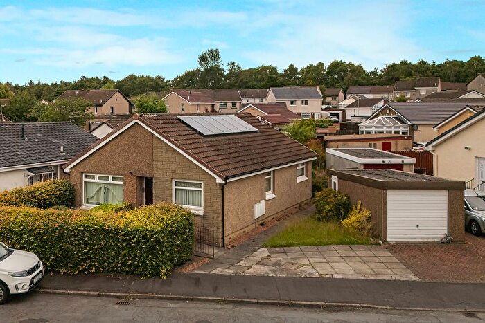 3 Bedroom Detached Bungalow For Sale In Barbeth Place, Cumbernauld, G67