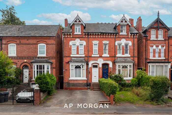 5 Bedroom Semi-Detached House For Sale In Sandford Road, Birmingham, West Midlands, B13