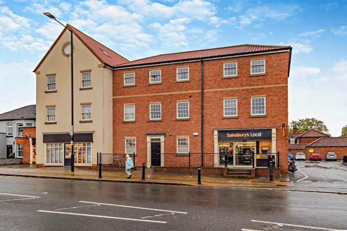 2 Bedroom Flat For Sale In High Street, Bawtry, Doncaster, DN10