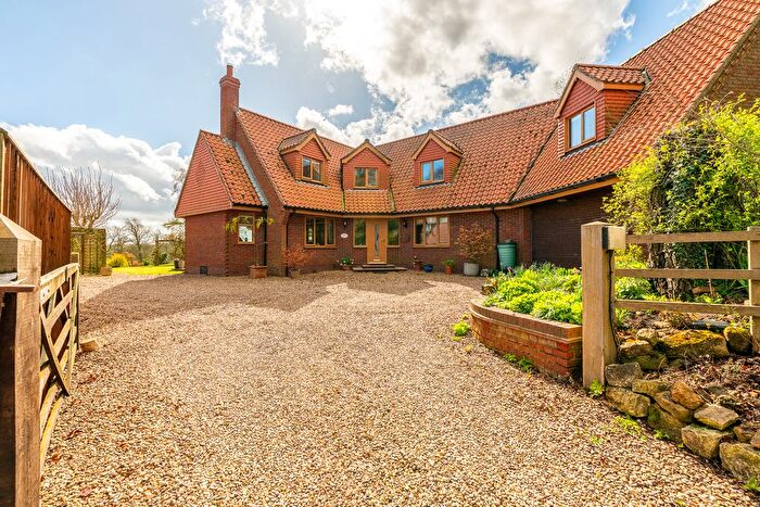 3 Bedroom Detached House For Sale In Kirmond-Le-Mire, Market Rasen, LN8