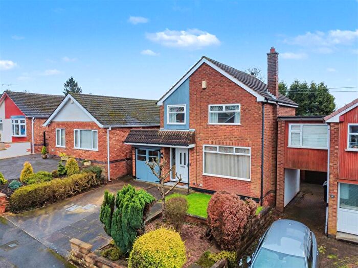 3 Bedroom Detached House For Sale In Upminster Drive, Arnold, Nottingham, NG5
