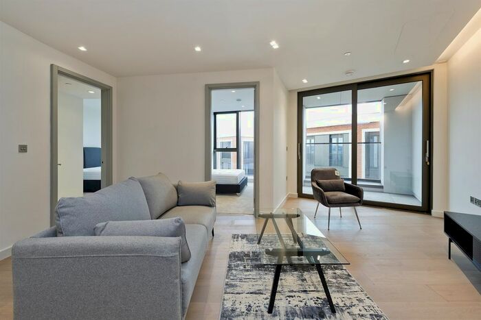 2 Bedroom Flat To Rent In Westmark Tower, West End Gate, W2