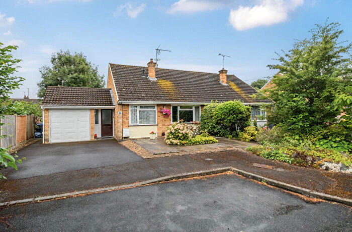 2 Bedroom Bungalow For Sale In Barley Close, Warminster, BA12