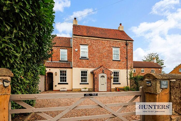 4 Bedroom Detached House For Sale In Main Street, West Haddlesey, Selby, YO8