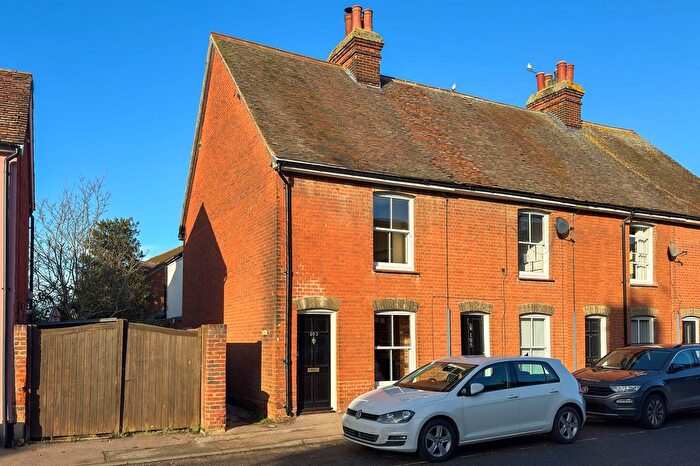3 Bedroom End Of Terrace House To Rent In Angel Street, Hadleigh, IP7