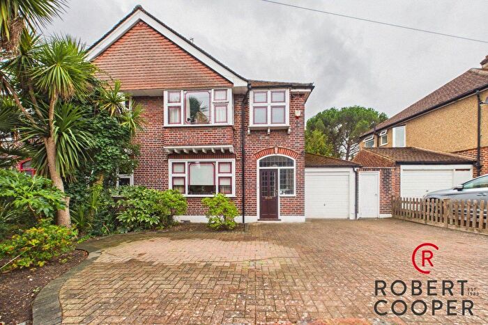 3 Bedroom Semi Detached House For Sale In Ferndown, Northwood, HA6