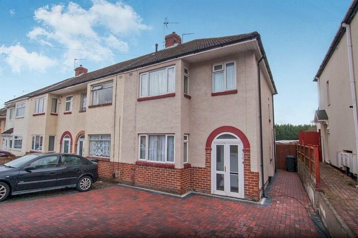 4 Bedroom Semi-Detached House To Rent In Mortimer Road, Filton, Bristol, BS34