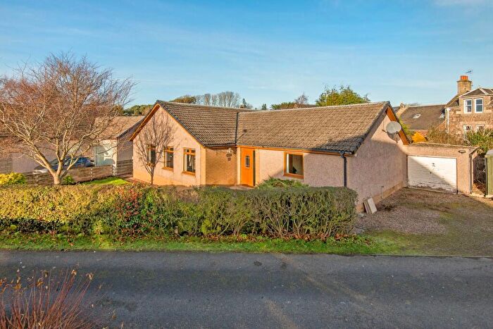 5 Bedroom Bungalow For Sale In Meadow Road, Leuchars, St Andrews, KY16