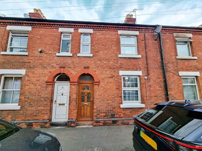 3 Bedroom Terraced House To Rent In Leavesden Road, Watford, WD24
