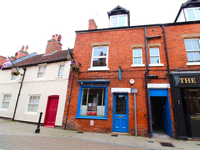 2 Bedroom Flat To Rent In King Street, Southwell, Nottinghamshire, NG25