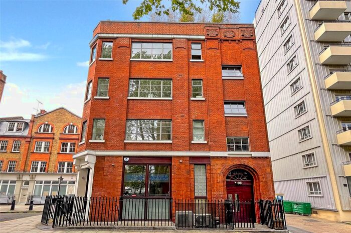 2 Bedroom Flat To Rent In New North Street, London, WC1N