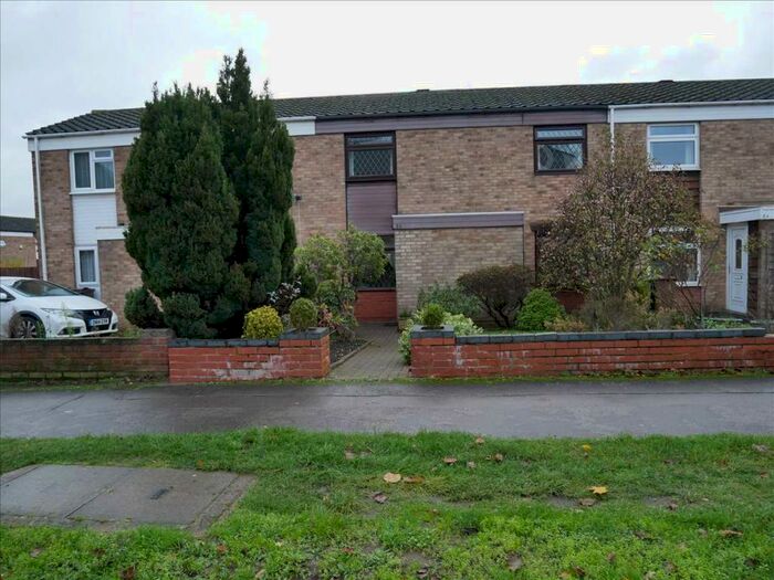 Houses for sale & to rent in B37 6SA, Brook Farm Walk, Chelmsley Wood