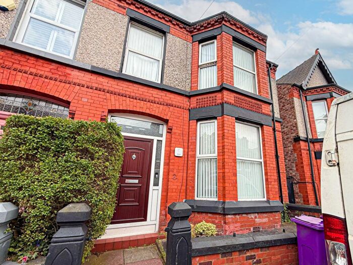3 Bedroom End Of Terrace House For Sale In Hillside Road, Mossley Hill, L18