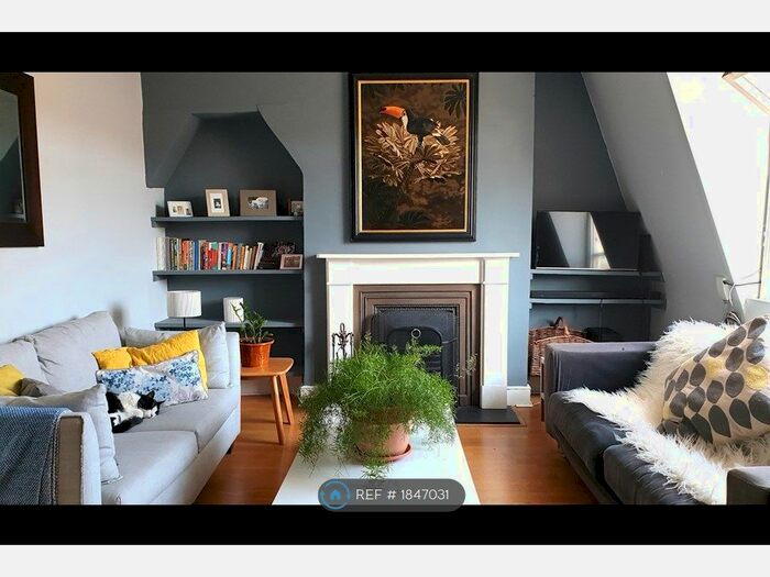 2 Bedroom Flat To Rent In Finsbury Park, London, N4