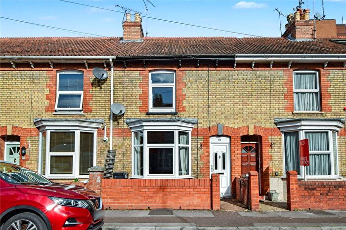2 Bedroom Terraced House For Sale In Clarence Street, Taunton, Somerset, TA1