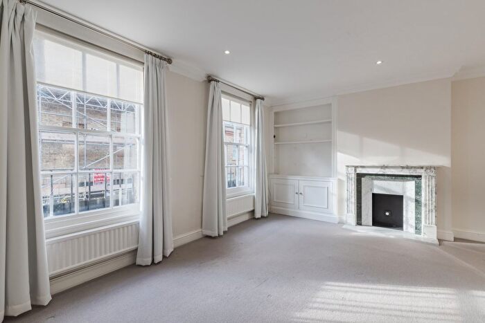 4 Bedroom Detached House To Rent In Cadogan Lane, London, SW1X