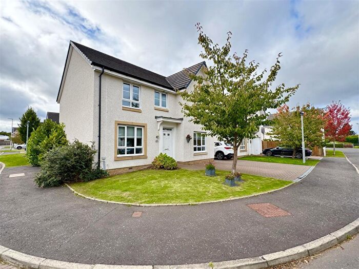 4 Bedroom Detached House For Sale In Drumgray Avenue, Uddingston, G71